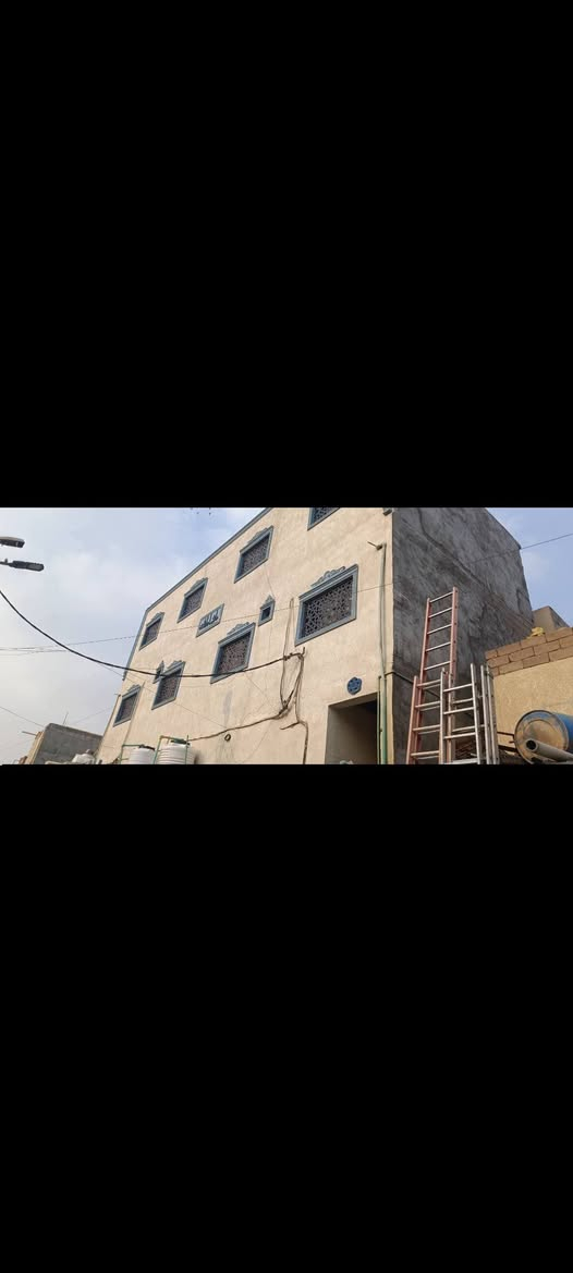 للبيع عماره المساحه 180 طابو صرف تحتوي على (6) شقق مؤجره  . . وارد الإيجار شهرياً (2) مليون . . العماره في البصره مركز المدينه . في منطقة العاليه . السعر 290 مليون وبيهه مجال
للإتصال : *********** واتساب .
للبيع عماره المساحه 180 طابو صرف تحتوي على (6) شقق مؤجره  . . وارد الإيجار شهرياً (2) مليون . . العماره في البصره مركز المدينه . في منطقة العاليه . السعر 290 مليون وبيهه مجال
