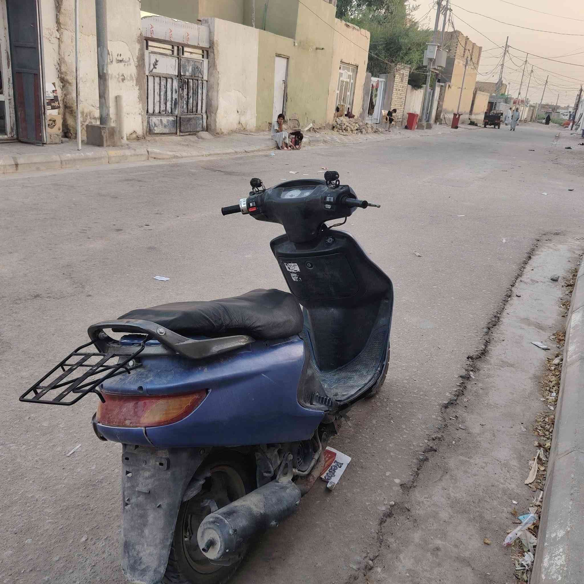 فراشه • نثيه • كهربائيات