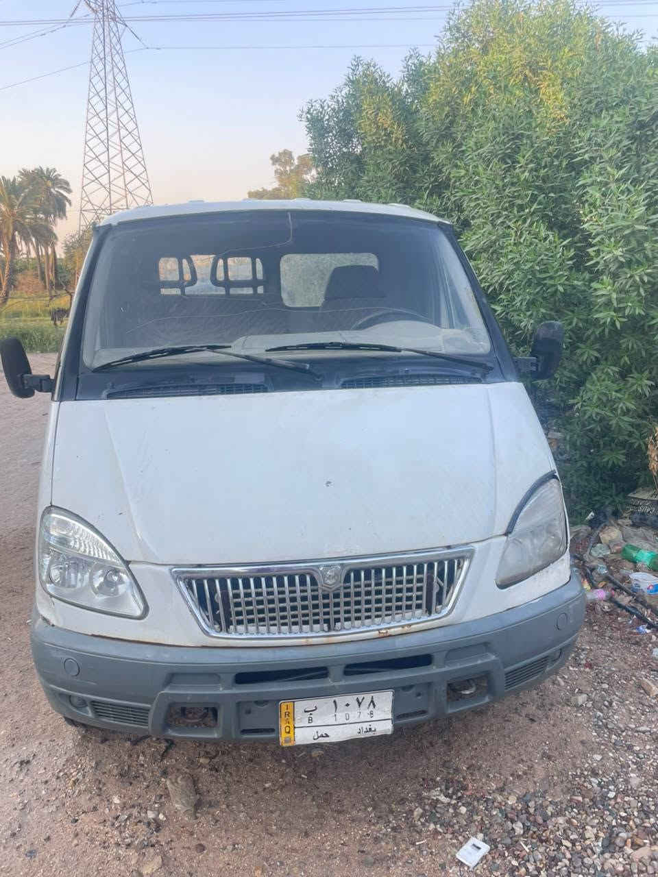 سلام عليكم شباب بيكم
لبيع  2004 سياره كلها على البلاد 
حتا مكينه.  ماشيه 41الف 
السعر   40 بيها مجال 

***********
