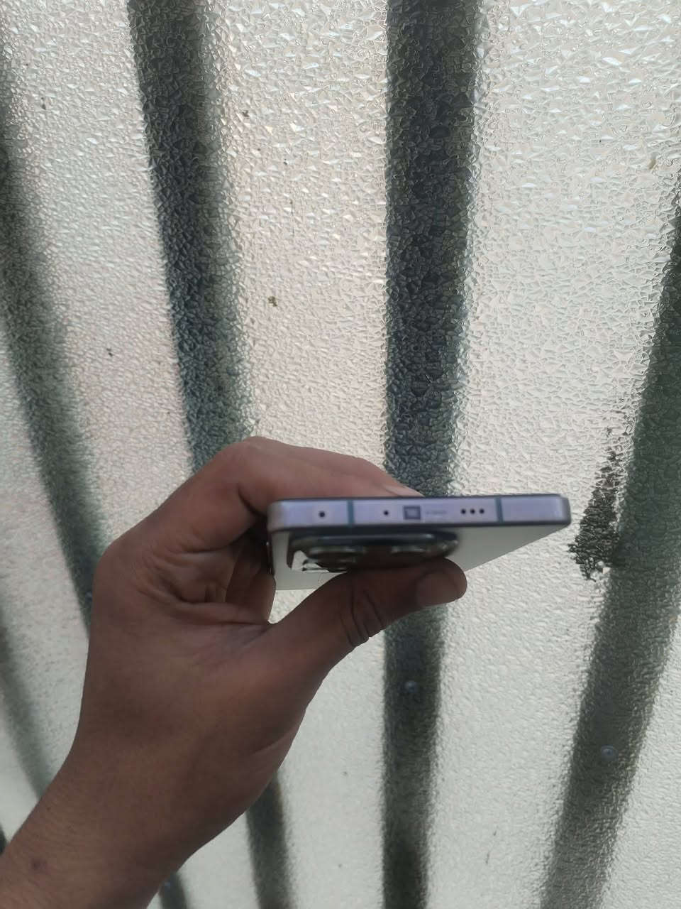 سلام عليكم 
 
جهاز للبيع افنكس نوت 50 برو 

اروس وبيع 
Infinix NOTE 50 Pro.   
ذاكره 256 
رام 16 
بطاريه 5200 (كلش قويه)            

كامره كلش حلوه 

جهاز نضيف مال بيت حته لزكه بي 

سعر 290 بي مجال   

مكاني موصل حي السماح 
تواصل رقمي ***********
