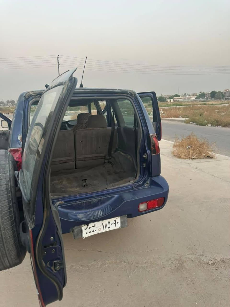 ‎السلام عليكم
سياره نيسان تيرانو دفع رباعي للبيع رقم بغداد سنويه صاقطه موديل 98 محرك  الفين و400  بيه‎ بغداد, العراق
