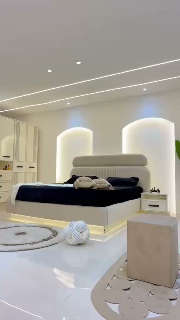 القسط الشهري (138) الف 

🔥 مو كل غرفة تنقال عنها فخامة… هاي تنقال عنها هيبة! 🔥

غرفة تغيّر شكل البيت وتخلي كل من يدخل يسأل:
منين أخذتوها؟ 😍

فخامة، ترتيب، وأناقة بكل تفصيلة ✨

لا تشتري غرفة… اختار فخامة تظل ببيتك سنين. 🤍

📍 معرض الأنوار للأثاث – 
***********
***********
الديوانية: شارع العلاوي مقابل بناية حسين جرد معرض الأنوار ابو مصطفى

