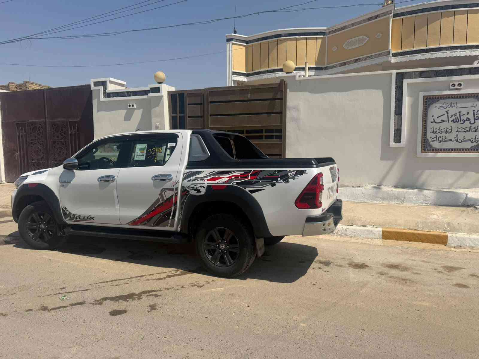سلام عليكم بيكم هايلوكس تي اردي مديل 2024
رقم اربيل جديد بسمي مكفوله كفالة عامه علوان بغداد 
نتصال عله رقم ‏‪***********‬‏/‏‪***********
