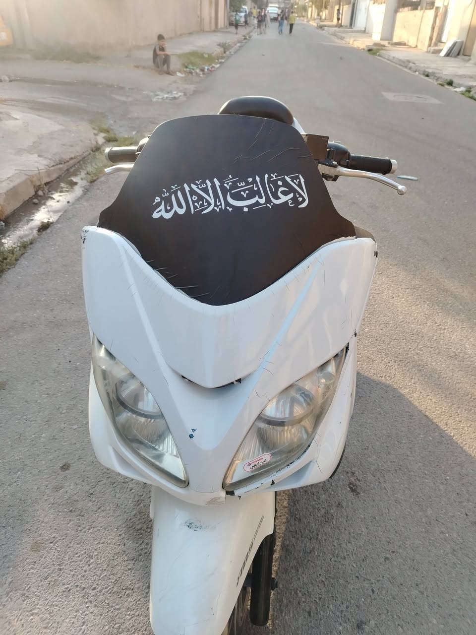 السلام عليكم فورزه 08 معمر جديد مكينه ناعمه شرط نكره سلف كفرات بيها ملاحضات وايرمنيه شغاله لايت زينول
((( السعر ٥٥٠ وبيها مجال)))
((*********** /***********))
مكاني ايسر بلديات
