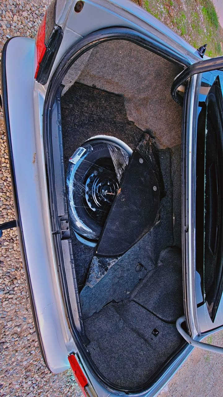 بي إم دبليو 525 • موديل ١٩٩٥ • رقم نجف