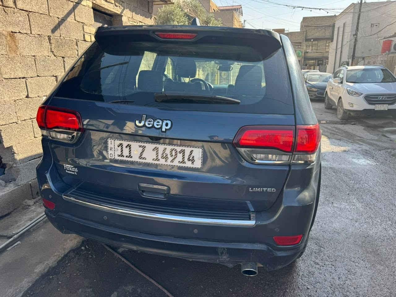 السلام عليكم 

جيب كراند شيروكي 2021 

الممشى 60614 

المواصفات 

بانوراما 

كشن جلد تدفئه تبريد 

استيرن كهربائي + تدفئة 

شاشه كار بلي 

جام اوتو 

الحادث 

حادث جانبي تبديل بابين البجم كبس بدون فك براغي 

كير مكينه تبريد مكفول بلاد حته المي 

ادامه كامله للمحرك والفيت بم 

السياره جاهزه للأخير 

مكان الغدير قرب فلكه ابو رحمن 

ملاحظة السياره باسمي واني مستورده ومصلحه على أيدي

للتواصل ***********
