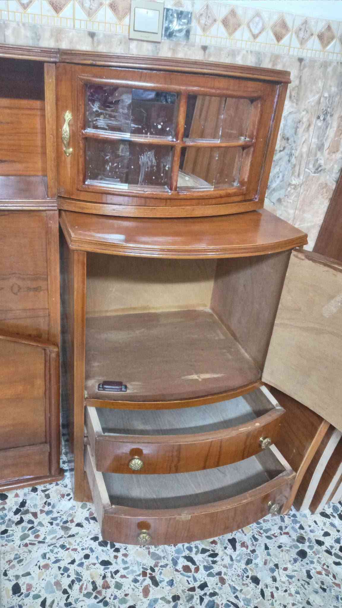 جربايه نفرين صاج تزكام مستعمله الصوميه طول مترين عرض متر و60 سم السعر 225 وبيه مجال العنوان بغداد حي الإعلام سوق اميمه  حي الشباب نهايته الشارع فرع ماركت فريش موبايل عراقنا وتساب بي 
*********** 
***********
يوجد توصيل غير مجاني داخل بغداد فقط
