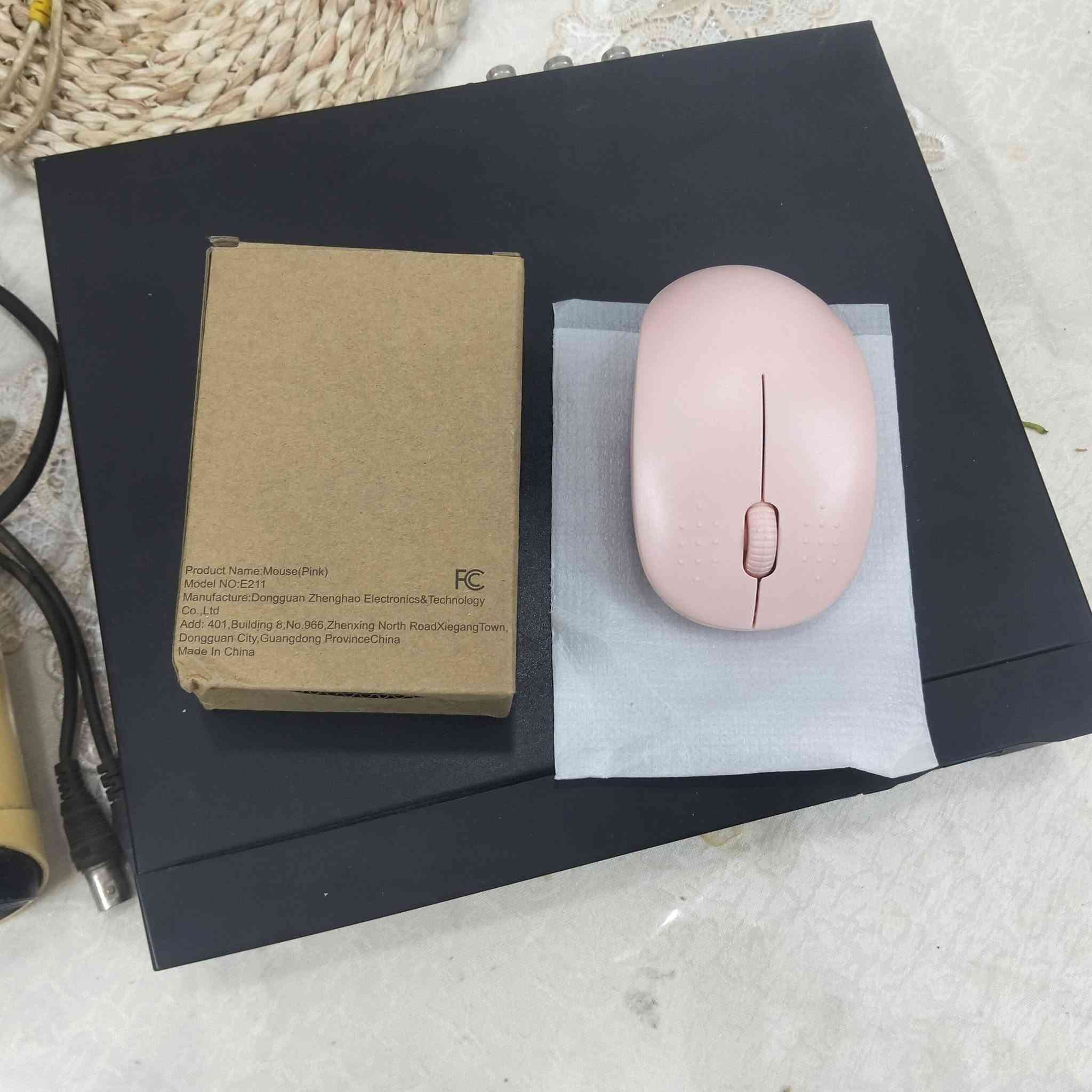 للبيع
جهاز الاساور 2ميكا
مع
هارد نص تيرا
4كاميرات الاساور ليلي نهاري
ماوس لاسلكي
محول 12v
بغداد
***********
