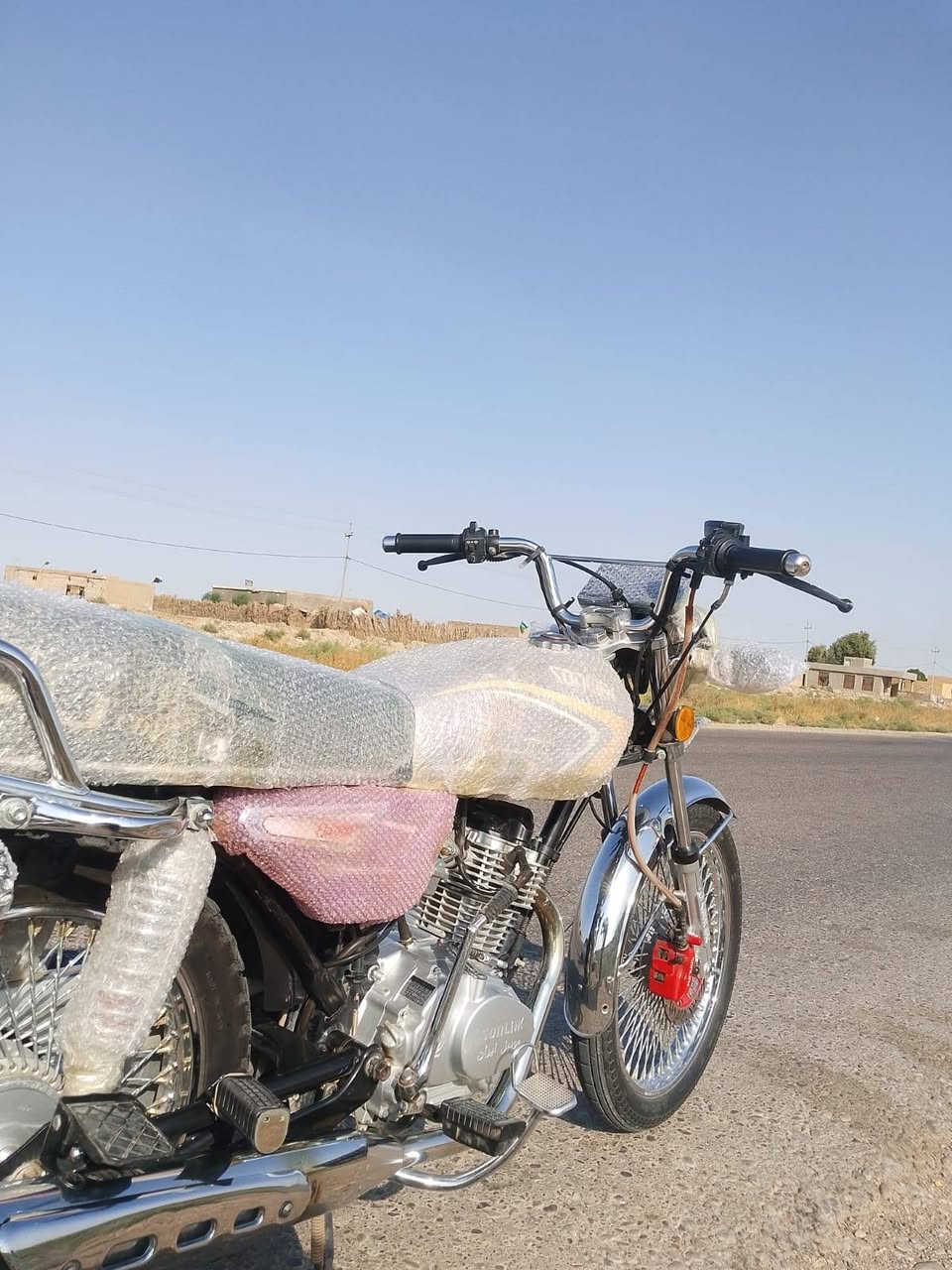 سلام عليكم دراجه تايكر للبيع موديل 2025 مكفوله كفاله عامه الون مميز بنفسجي 💜 كهربائيات دشبول كله شغاله عنوان واسط صويره عله طريق شحيميه للتصال عرقم *********** ممتواجد خاص؟؟؟؟
