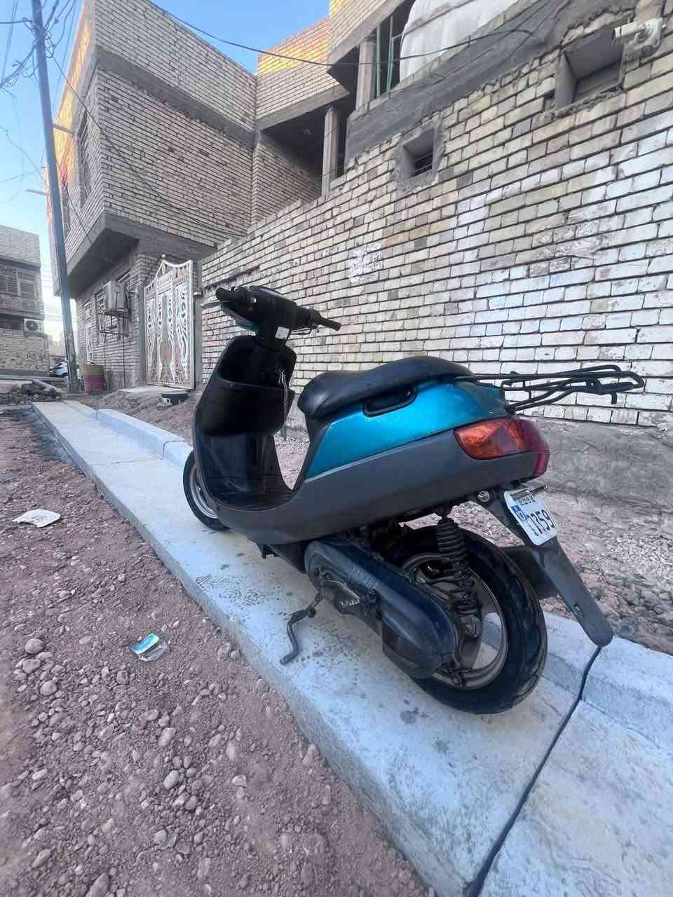 ‏السلام عليكم دراجه بطه مديل 97 نظيفه ومكفوله شاصي ومحرك لا مفتوح ولا ملعوب بيها دراجه نظيفه كلش سلف اشایر بگلایت لایت زنون کله شغال تيرات جدد السعر خاص او اتصال *********** مكان كربلاء.
