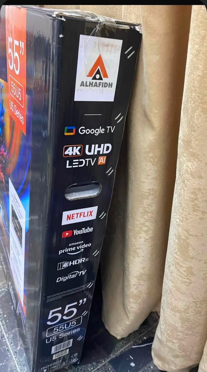 شاشه الحافظ للبيع جديده ما مستخدمه فقط ١٥ يوم وبعد لزكه عليه وشرط الفحص والإصدار الاخير 
رقم تلفون ***********
