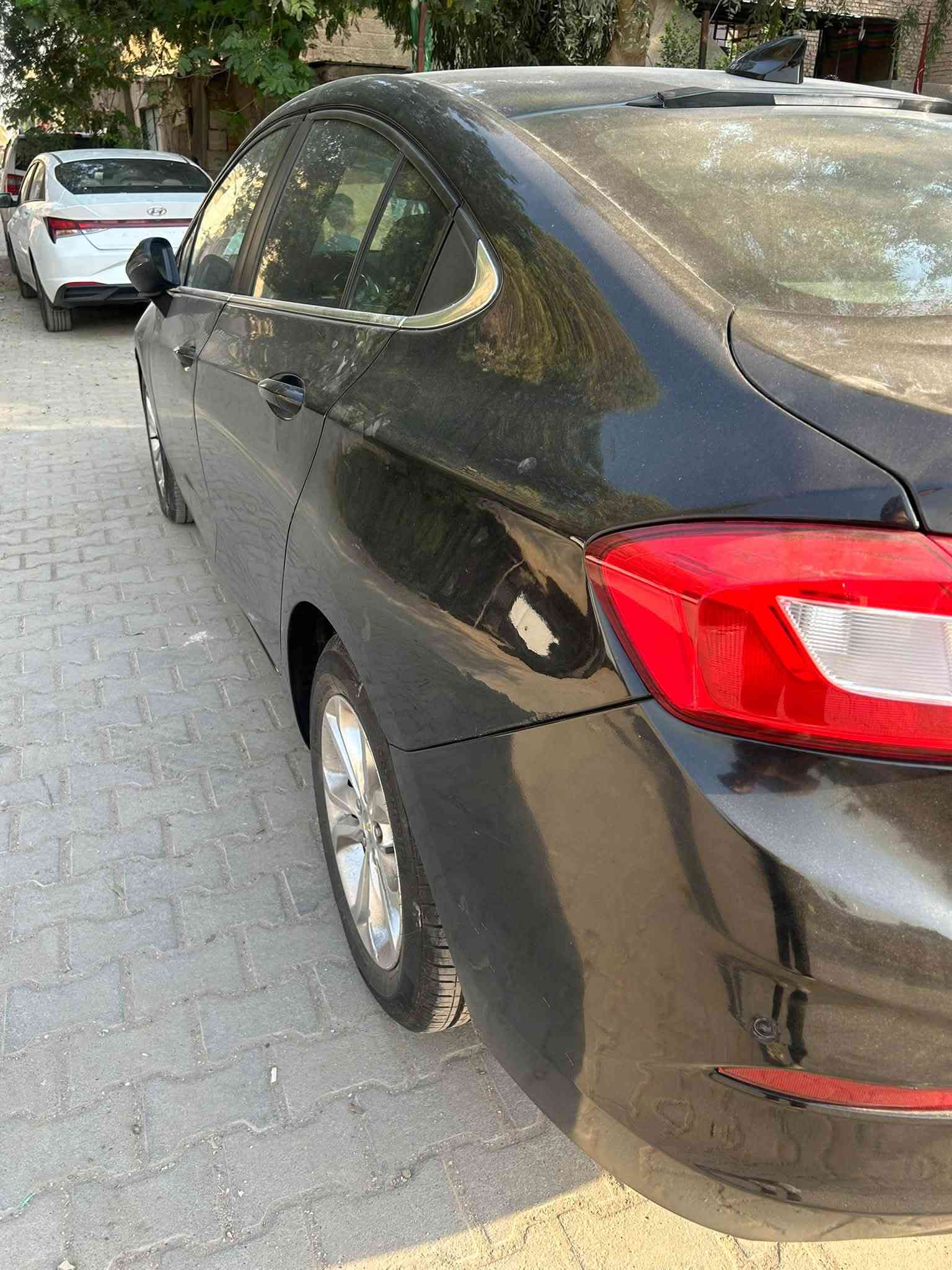 سلام عليكم
((بيع او مراوس))

عندي شوفر ليت كروز LT
وارد امريكا
صبغ 4 قطع بچم وباب سائق
رقم بغداد انكليزي
لون اسود ميتالك
رادار بالمري
مرايه داخليه تعتيم
كشن سائق كهرباء
تدفئه بالكشنات
ويل كب 16 بلادي
بصمه تشغيل وابواب
حساس خلفي
حساس تاير
شاشه وكاميرا بلاد
كار بلي واندرويد اوتو
كروز سرعه
تحكم ستيرن كامل 
حاجب نهاري بلادي
لايت LED  بلادي
اشاير بالمري
تشغيل عن بعد
كير 6 نمر
محرك 1400 توربو
صدر جديد
تايرات جدد
دسكات جدد
النقص الوحيد حاليا
محرك بي بخار 
***********

للبيع او المراوس
