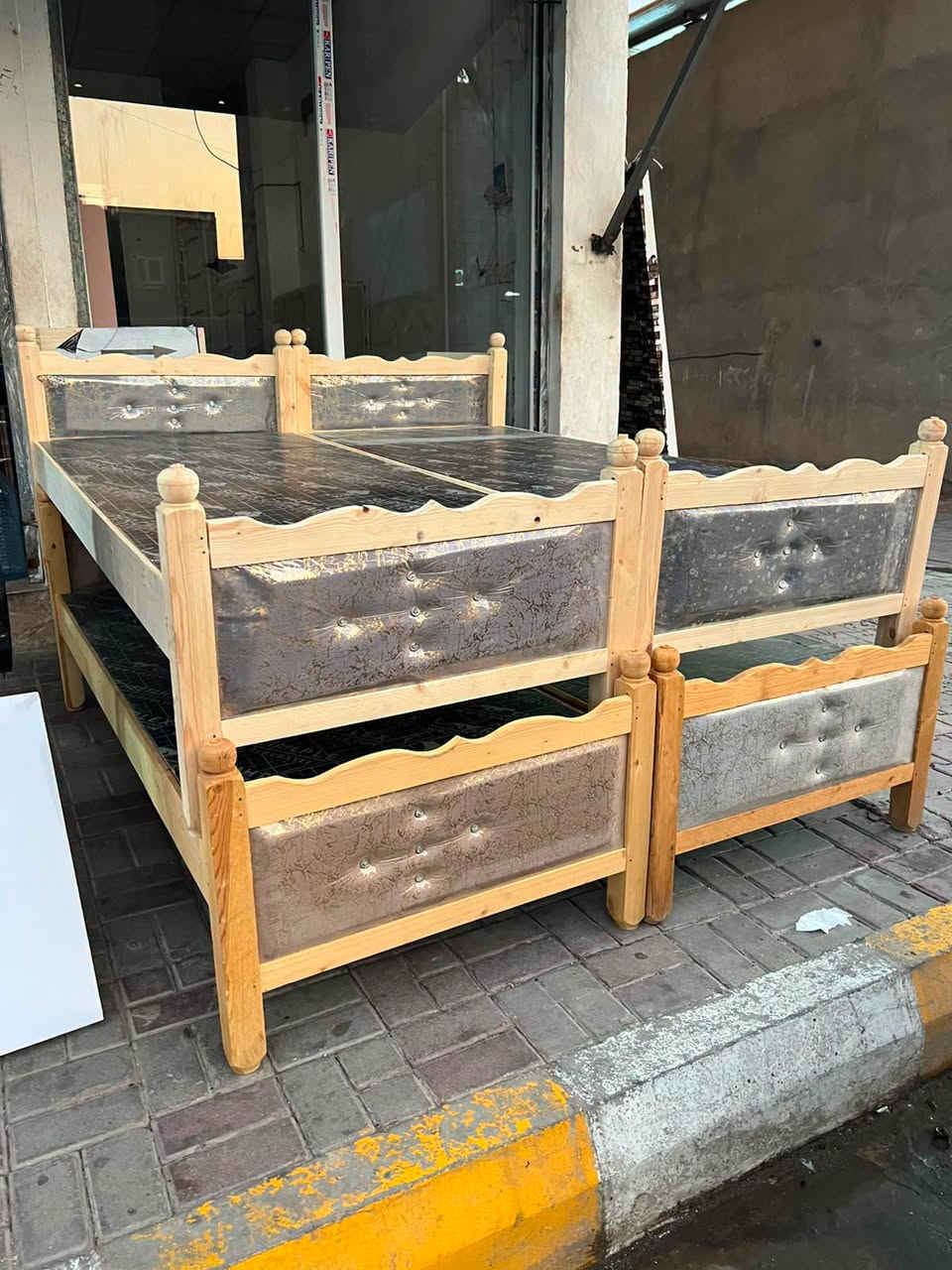 جرابي نفر حطاطه جديد
عنوان التاميم 8 شباط
