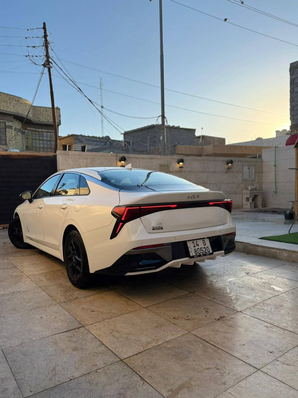 k5 2025
السلام عليكم k5 2025 كفالة عامه داخله من امريكا تخريب جامات وموجوده الصور فقط متكسره الجامات رقم شهداء مكاني البصرة مناوي لجم السعر 197$
الرقم *********** وبيها مجال بسيط حك الجيه .
