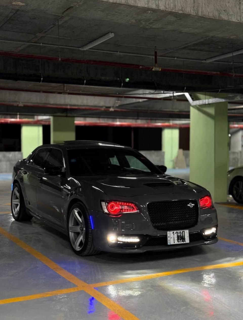 300 بلاتينيوم • HEMI 5.7 • رقم بغداد
