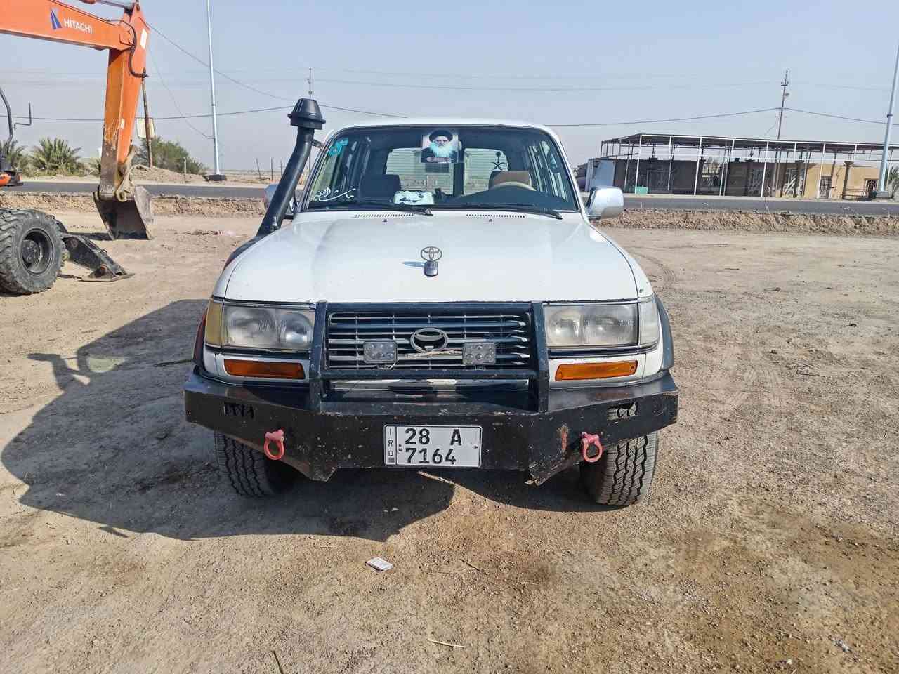 السلام عليكم لاندكروز ليلى علوي للبيع سياره وضع شريكه محرك سته سلندر جير عادي كفاله عامه السياره محرك جير اكسلات حداديه تخم تاير تبريد ويا السويتش سياره جاهزه خير من الله درهم بيع وترهم مراوس بيكم انفلونزا حسب القناعه سياره رقم نجف باسمي تحويل ثاني يوم سنويه لل 30 هزه ما ساقطه تفاصيل بالفيديو السعر 85 ورقه الاستفسار الاتصال بالارقام *********** ////***********
