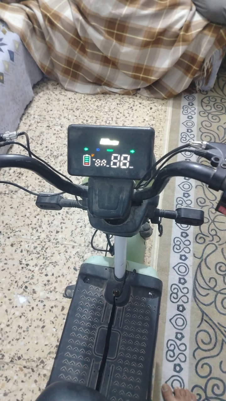 دراجه شحن للبيع شغله وجديده مامتواجد على الفيس ***********
