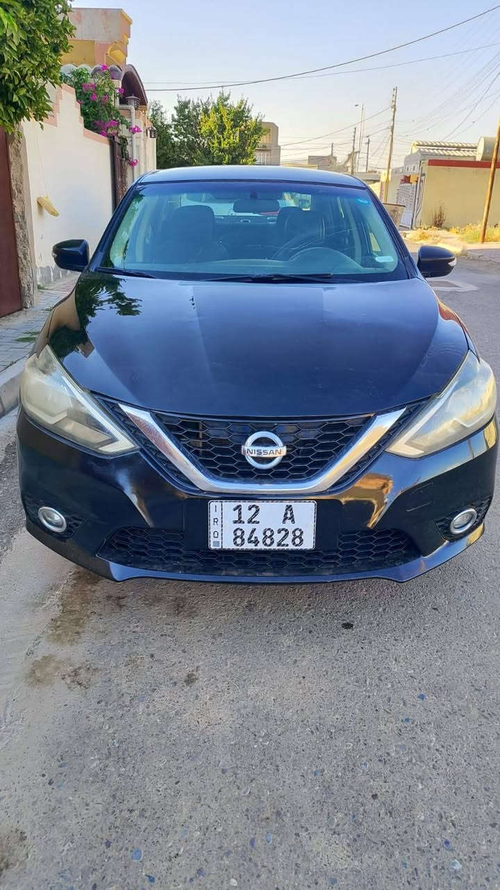 السلام عليكم سيارة نيسان سنترا أمريكي 2019 طخم تايرات جدد باتري جديد صدر كشن هيتر سيارة نظيفة مواصفات SR سنوية جديدة بأسمي هزة  والسونار موجود السعر 100  وبيه مجال ريرهم مراوس النترا كورلا 2017 لون ابيض او سلفر  الاتصال ***********
