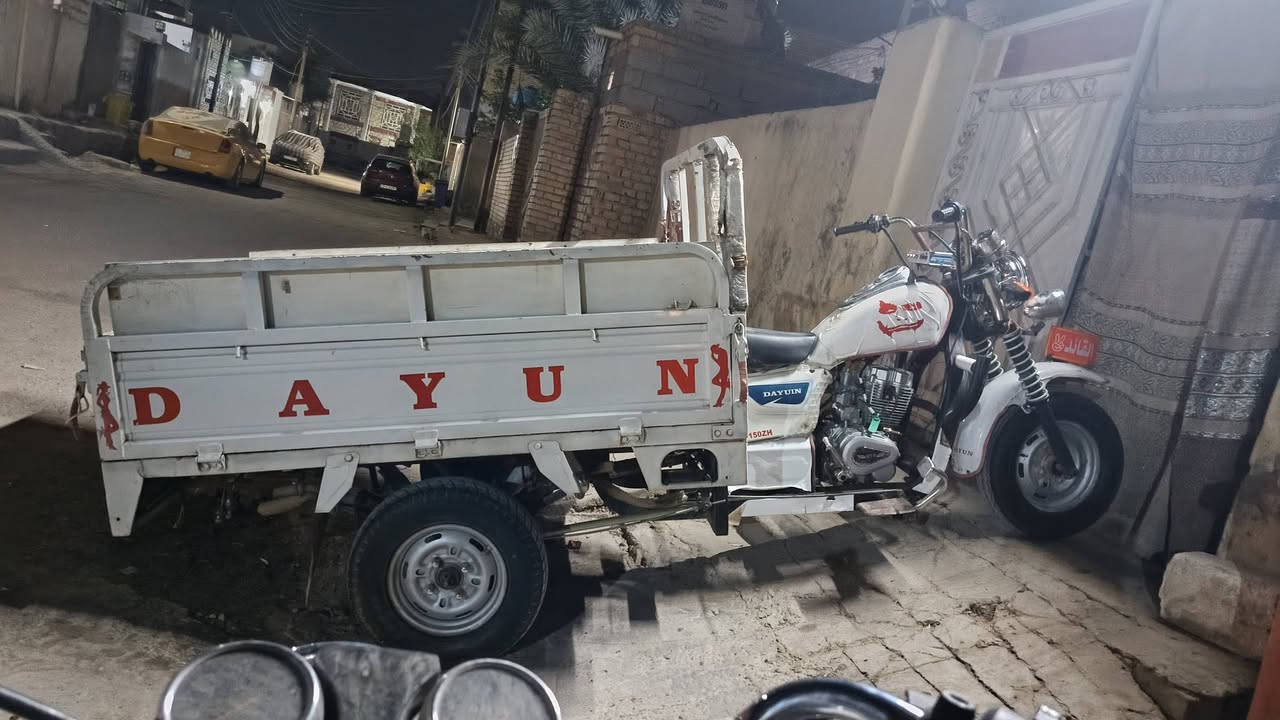 سلام عليكم ستوته للبيع مديل 16وكله تعمير جديد السعر 1600وبيهة مجال للشراي العنوان ناصريه شطره ***********
