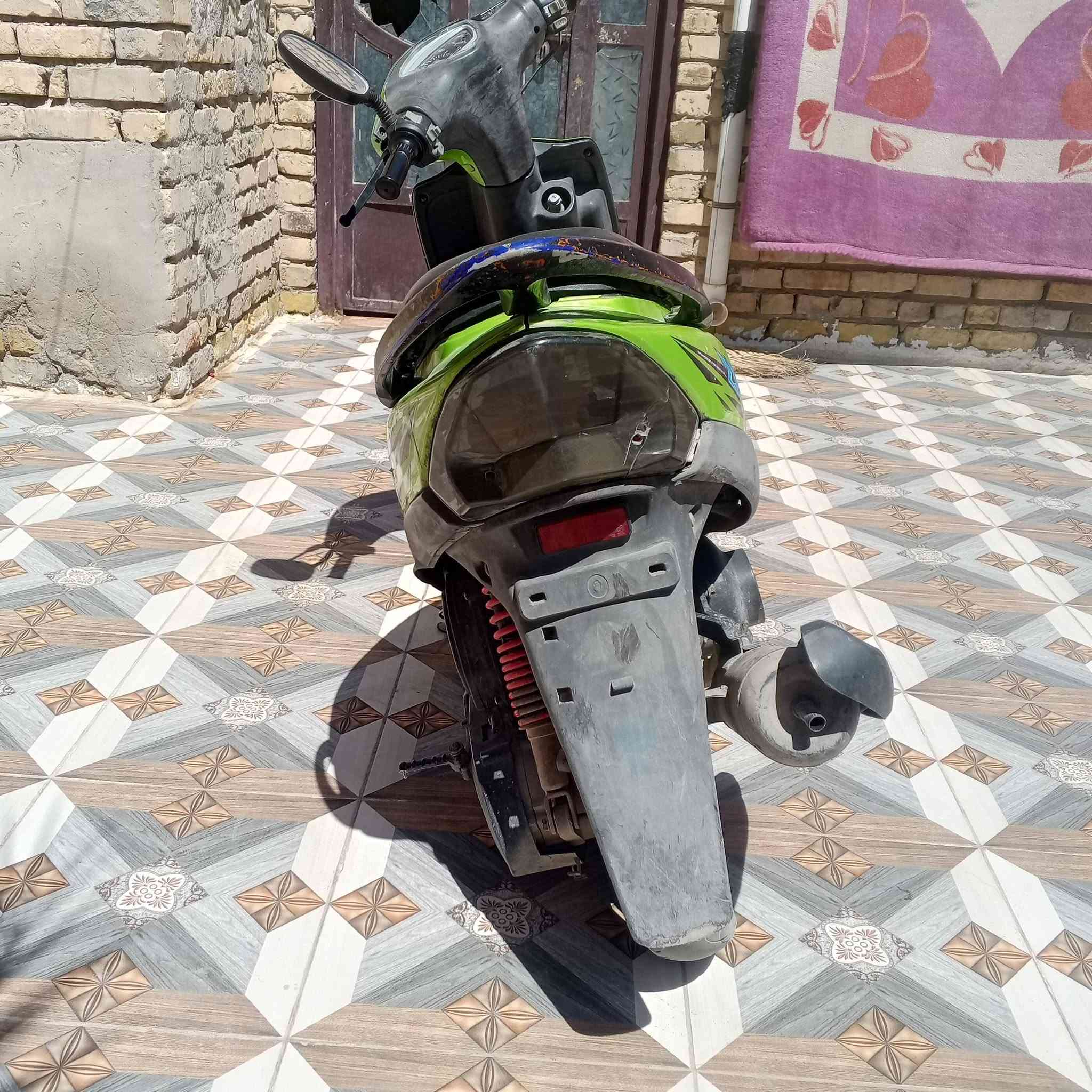 سلام عليكم دراجه ماكس للبيع مفتوحه سعره 450 وبيهاء مجال الطيبين اذا مو شراي لاتراسل موجود خاص وهاذا رقمي ***********
