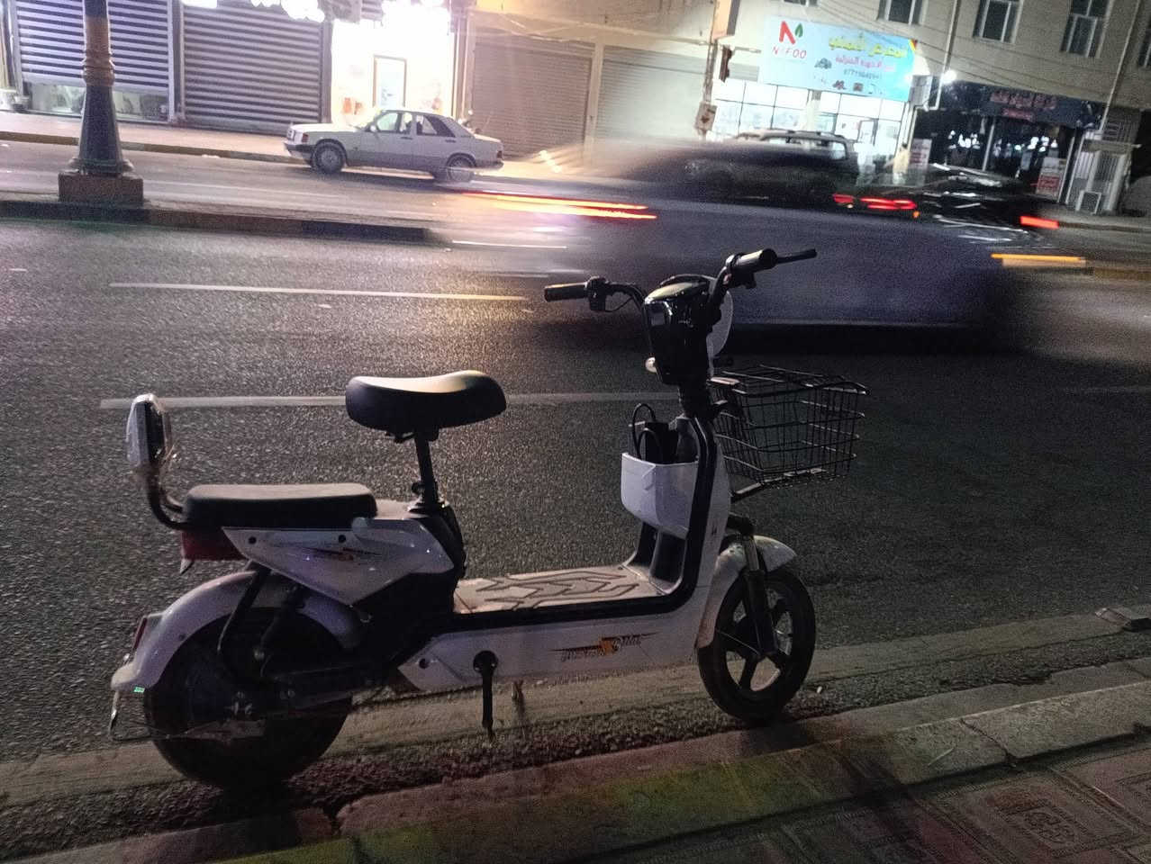 دراجة كهربائية • نظيف • استخدام قليل