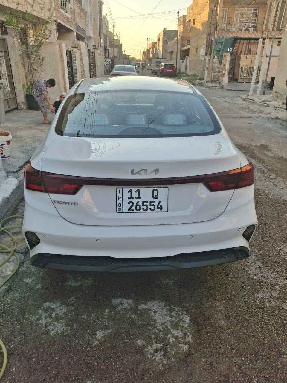 السلام عليكم
سيراتو 2024
للبيع هزة جديدة سنويه بأسمي 
مكينه 2000 فتحه سقف غير متواجد ع الفيس رقم صاحب المنشور
***********
