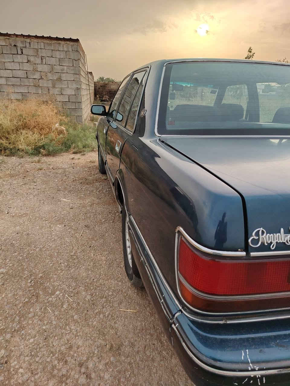 سوبر سيدان • ١٩٨٨ • اوتوماتيك