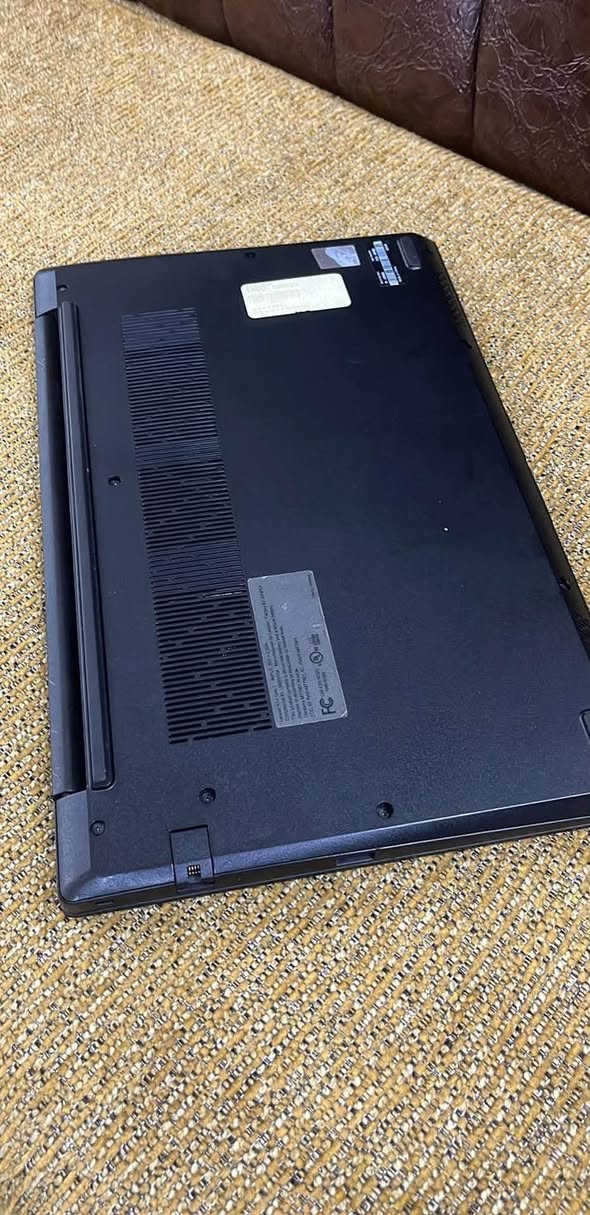 الموديل: Lenovo K14 (رقم الطراز: ⁠21CUS07000⁠)
المواصفات الرسمية:
 المعالج: AMD Ryzen 5 5600U (بسرعة 2.30 جيجاهرتز)  
 الذاكرة العشوائية (RAM): 8 جيجابايت DDR4 (سرعة 3200 ميجاهرتز)  
 التخزين: 256 جيجابايت SSD (من نوع NVMe M.2)  
 معالج الرسومات (Graphics): AMD Radeon Graphics  
 الشاشة: 14 بوصة

للاستفسار ***********

نص مكتوب في الصور:
- About Installed RAM 8.00 GB Speed: 3200 MHz Processor AMD Ryzen 5 5600U with Radeon Graphics 2.30 GHz Graphics Card 1008 MB AMD Radeon(TM) Graphics Storage 238 GB 218 GB of 238 GB used BitLocker settings Device Manager Remote desktop System protection Advanced system set Rename this PC (adva Get help Give feedback DESKTOP-N7B837U 21CUS07000 Rename this PC Copy Device Specifications Device Name DESKTOP-N7B837U 2.30 GHz Processor AMD Ryzen 5 5600U with Radeon Graphics Installed RAM 8.00 GB (6.83 GB usable) Graphics Card AMD Radeon(TM) Graphics (1008 MB) Storage 238 GB SSD KBG5AZNT256G LK KIOXIA 0CF9D912-1DF0-45A4-B9F2-14A66671612E Device ID 00330-80000-00000-AA758 Product ID 64-bit operating system, x64-based processor System Type No pen or touch input is available for this display Pen and touch