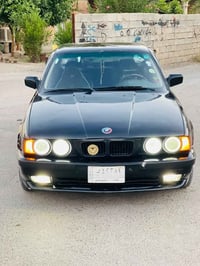 بي ام 525 • ١٩٩٣ • رقم بغداد
