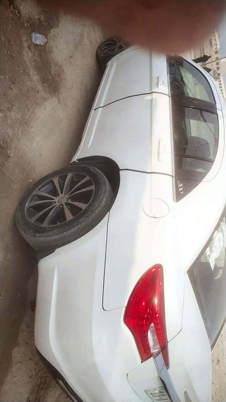 C200 • ٢٠١٣ • حادث وارد امريكي