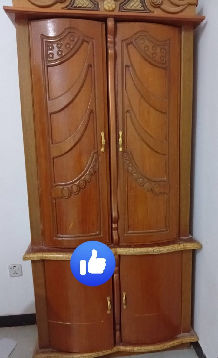 نجاره عراقیه صاج وبعد ویاهن تخت للاستفسار ***********
السعر 350
