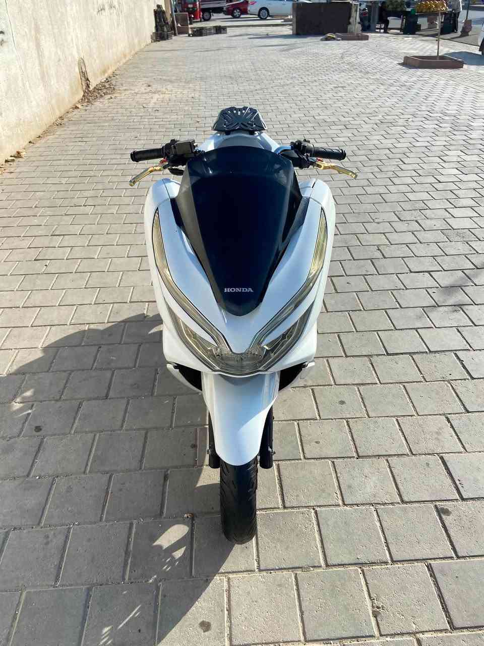 يا الله
سلام عليكم 

دراجه PCX جيل 3 ياباني 

مكينه 125 سيسي 

مكفوله كفر ومكينه كفاله عامه 

حساس زدحام حساس ستان 

سعر 16 ونص$ وبيه مجال 

العنوان بغداد حي لبتول 

للتواصل ***********

واتساب فقط ***********
