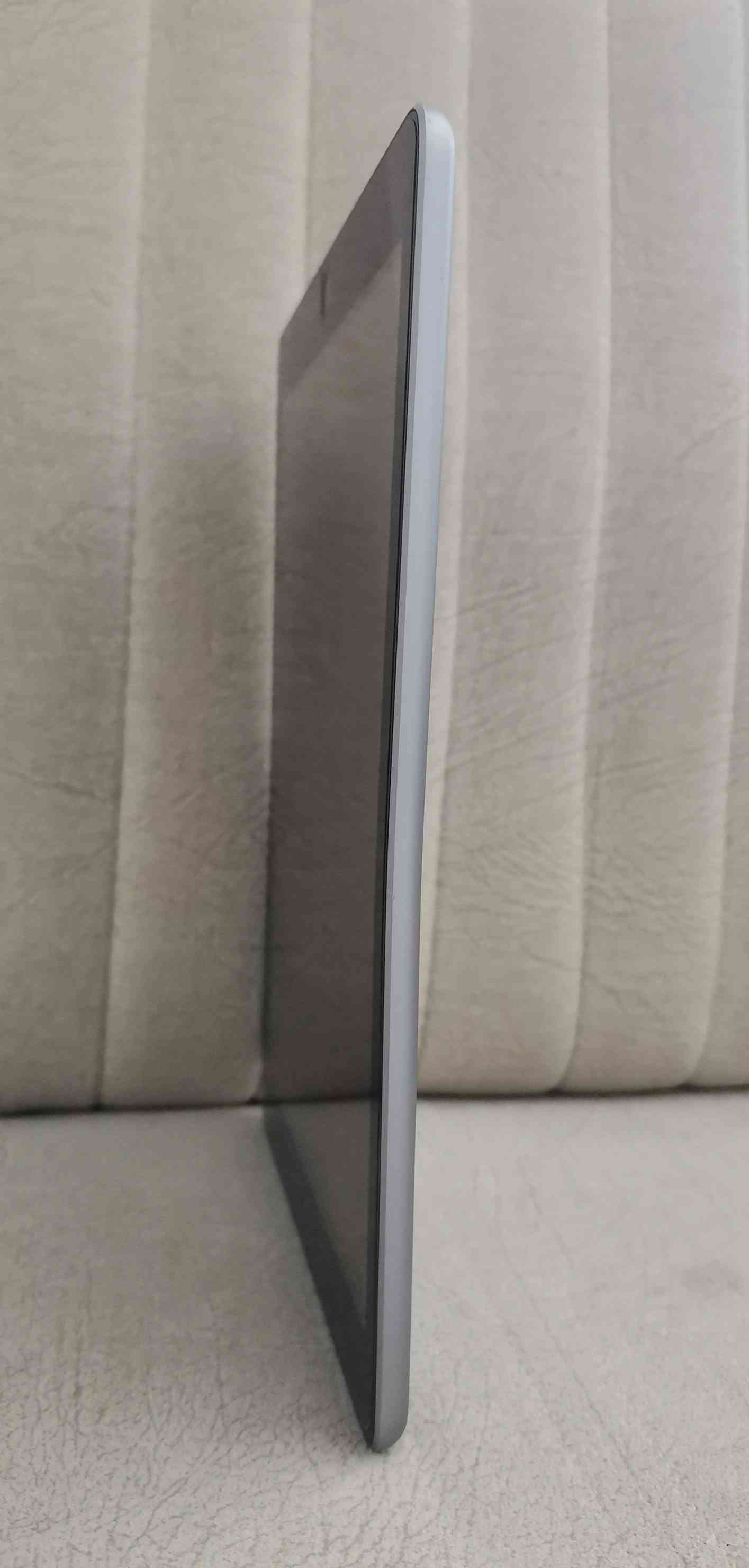👇 داشکاندن 👇 تخفيضات 👇 داشکاندن
👈 بابەت / Ipade apple
👈 جۆر / apple(5)
👈 بیرگە / (32GB)
👈 ڤێرژنی /(16) تازە ئەپدەیت بۆتەوە
👈 تابلێتێکی نایاب و هەمموو جۆرە یاریەک دەخوێنێتەوە, خێرای و ،تازە درعی لێزەری بۆ کراوە، هیچ کێشەیەکی نی یە

 👈 نرخ (115) هەزار✅

🏡 شوێن /سلێمانی
👈الماده / Ipade 5 موایب ونقص مابە تبدیل القطعات ماشاللە نضیف حلو

👈 سعر (115) الف✅
🚛 التوصیل موجود
🏙️ المكان /السلیمانیە

📲 ***********
