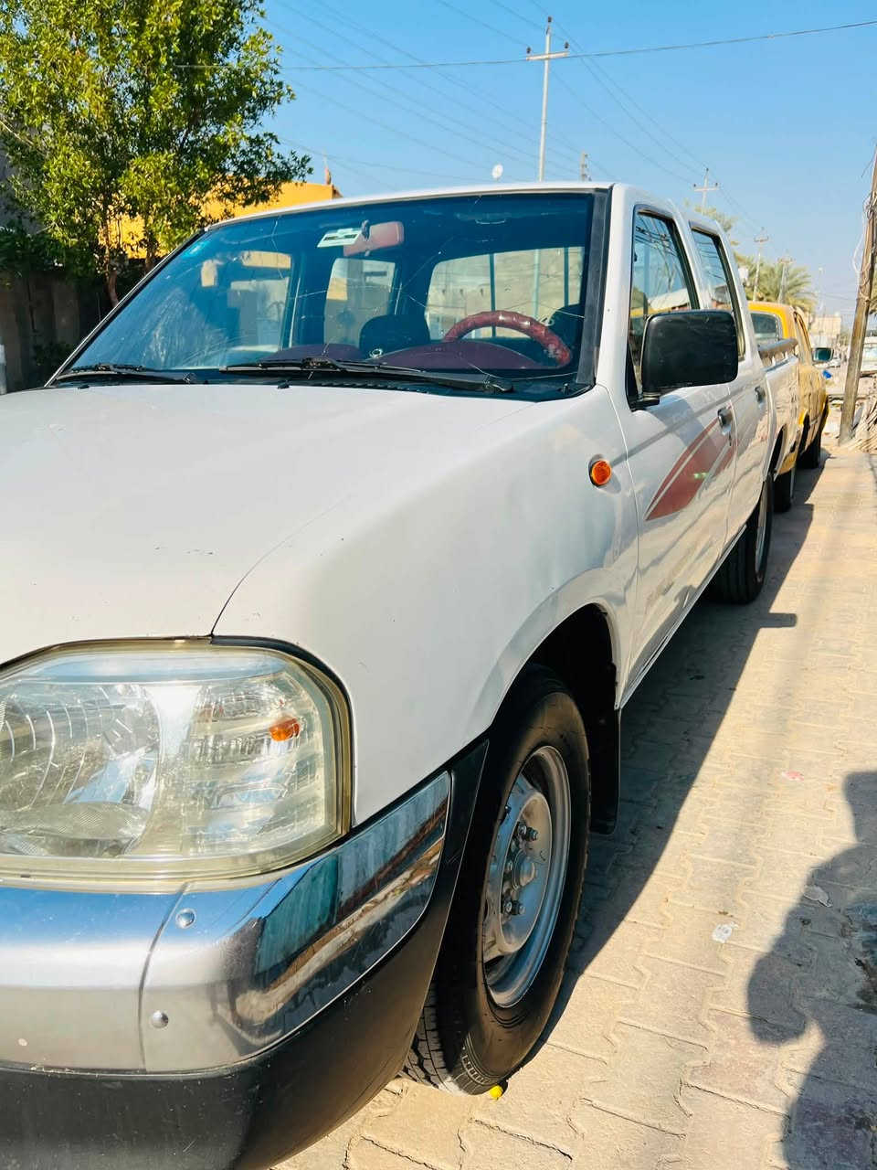 السلام عليكم بيكم نيسان ٢٠٠٨ بلاديه مكفوله ضربه صبغ مكينه كير اكسن كهربائيات  تدفئه  تبريد سبرنكات  كل تفاصيلها بلاديه داخل احمر رقمه بغداد دولي باسمي توه صاعده هزه   المكان كربلاء  السعر ١١٥ وبييه مجال هواي ***********
