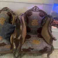 كرسي • مستعجله • مشتريته ٣ مليون