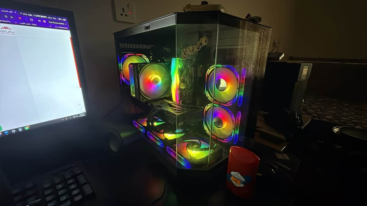 I 5 14400 f 
M.b b760m 
Ram 32 gb
Rtx 3070 ti
700 w
1 tp
***********
