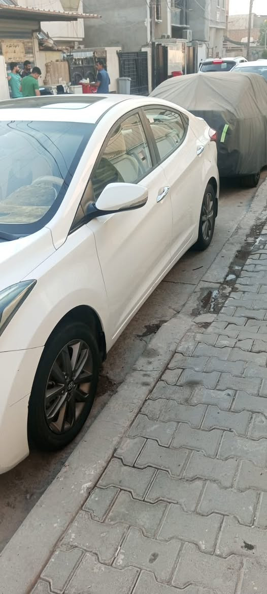 النترا 2015 خليجي 1800 بغداد | فول عدا البصمة
✅ السيارة باسمي تحويل مباشر
✅ صدر جديد
✅ تبريد جديد
✅ ملاحظات الكشر مذكورة بالصور
✅ ماشية 200 الف كيلو 
✅ السعر $115 وبيها مجال حك الجية

ملاحظة: السيارة استخدام بيت وبيها الجبنة مال بيرن بكن بيها نضوح تحتاج تبديل 

📞 للاستفسار: الاتصال على الرقم ***********
