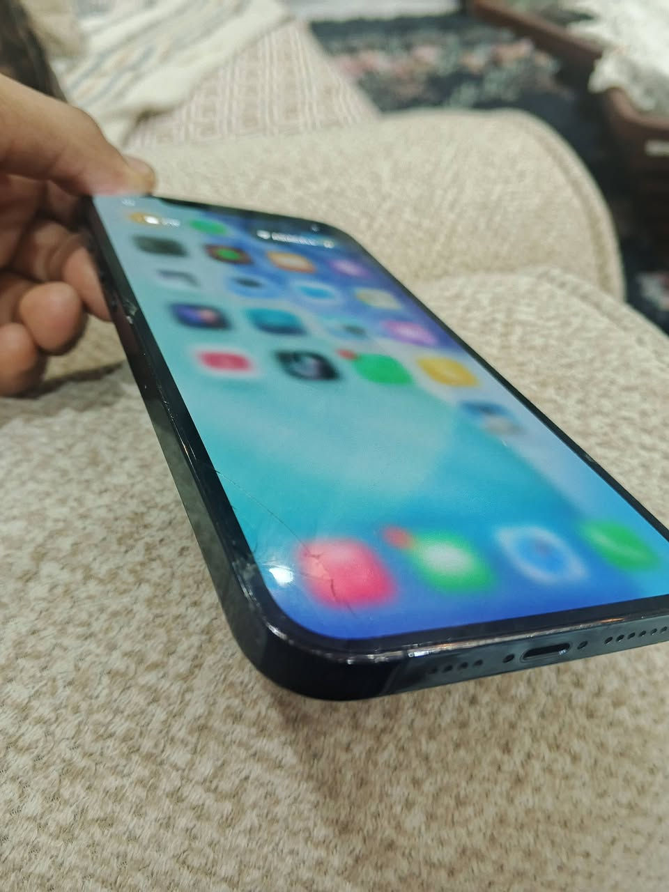 ايفون 12 برو ماكس • كلشي ما مبدل • ديالى