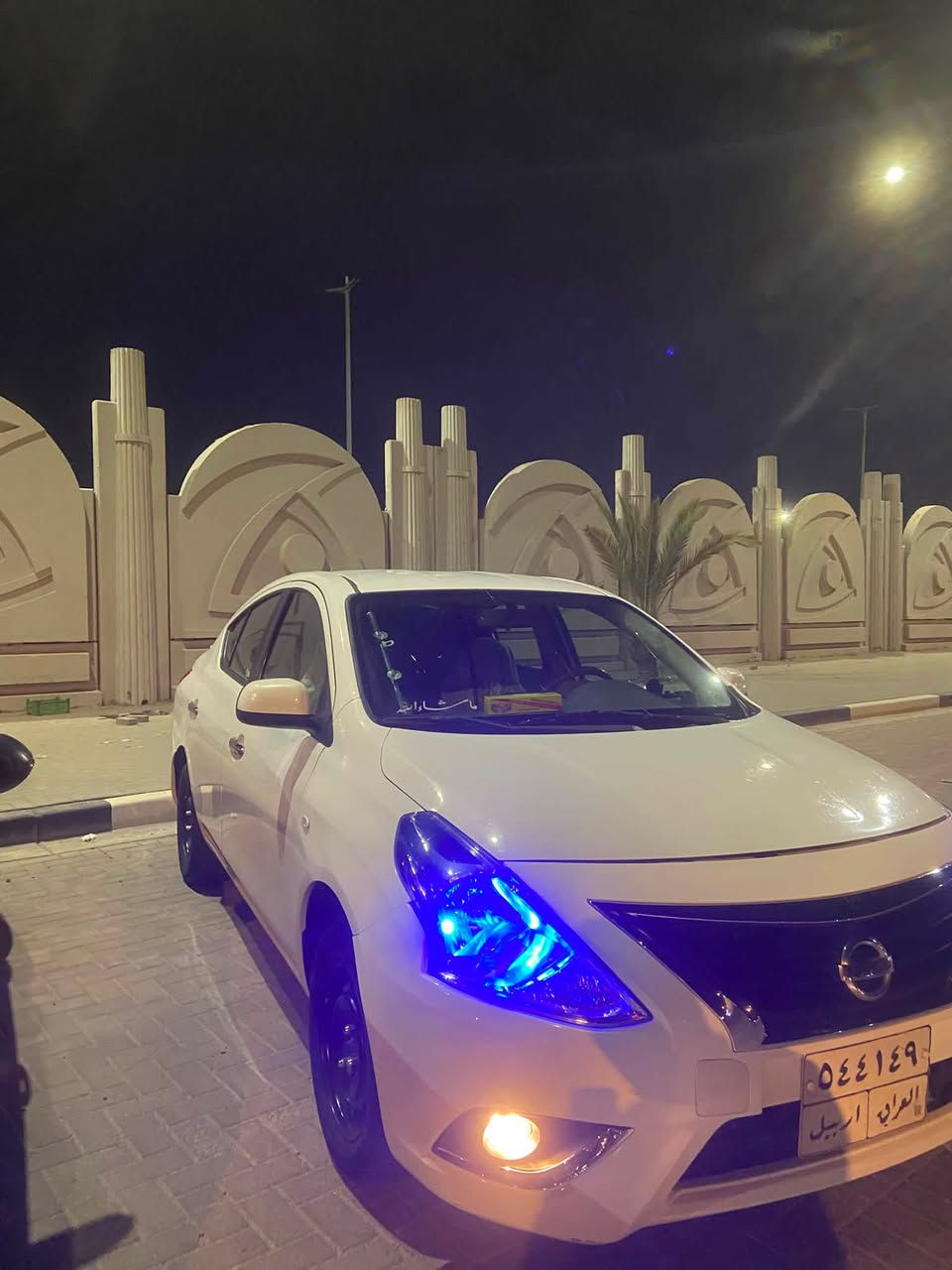سلام عليكم نيسان صني هندي ام البليته الزركه موديل 2019 سياره نضيفه بمعنى الكلمه شوفه عينك بيه طخه بسيطة بلداير الورا لا مصلح ولا معدل نهائين لأن بسيطه كلش ماشيه 150الف استخدام شخصي و نضيف كير مكينه كفاله عامه سنويه منتهيه صارله فترة قليله للبيع سعر 90$ وبيه مجال لطيبين عنواني بصره زبير الرقم ***********
