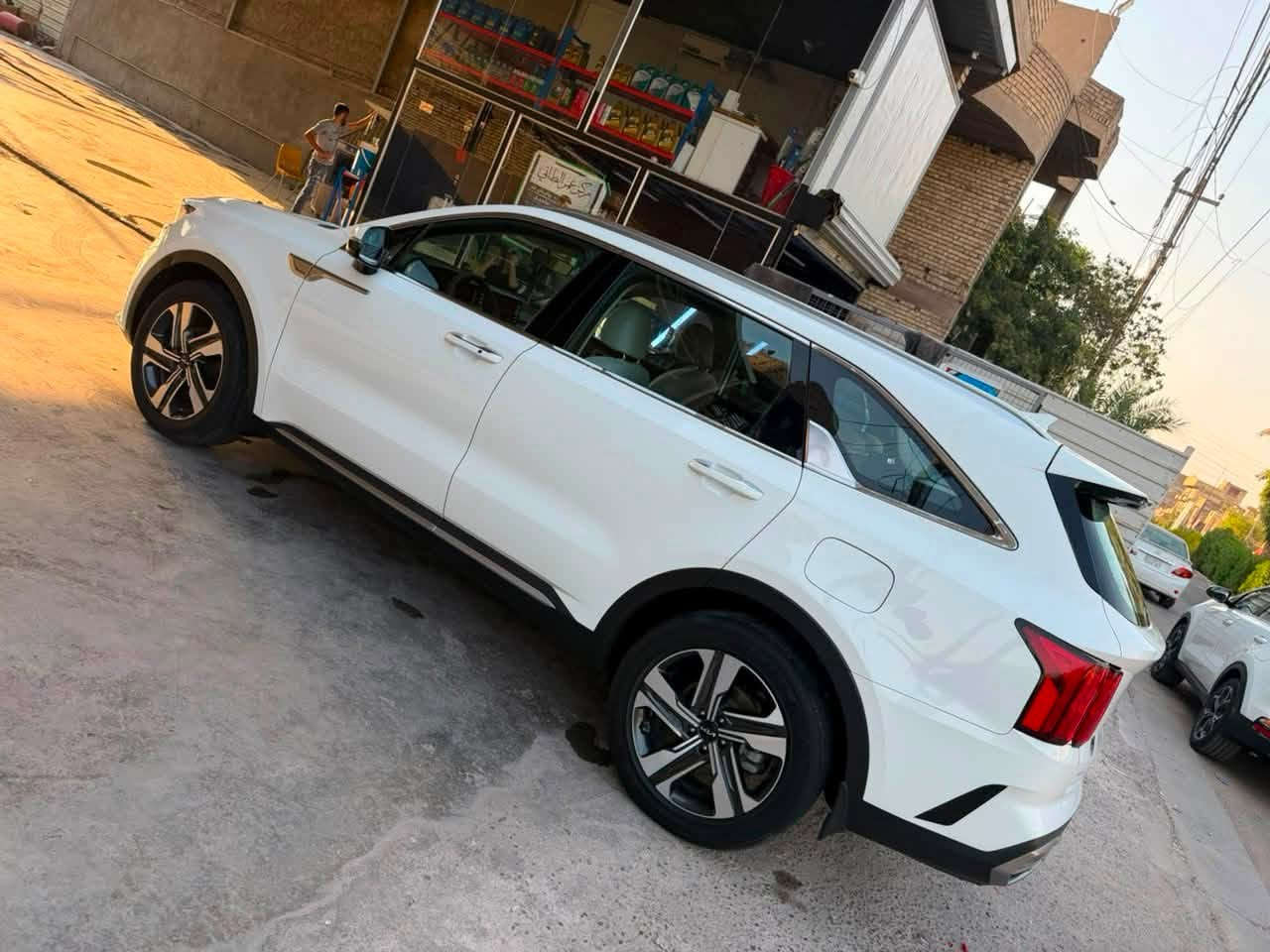 سلام عليكم
سورنتو 2023  فول بنوراما بيع مستعجل السعر 255 

مكفوله من الصبغ و التبديل بيها بارد بسيط بلباب الخلفي بدون صبغ فقط
6سلندر
للاستفسار ***********
