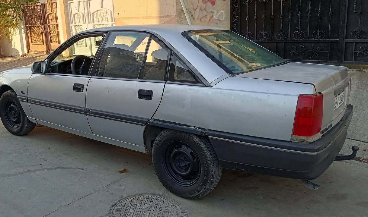 اومیگا مودیل1988 وعند کوبون بنرین بشرط تحویل مکان کرکوک ڕقم ***********
