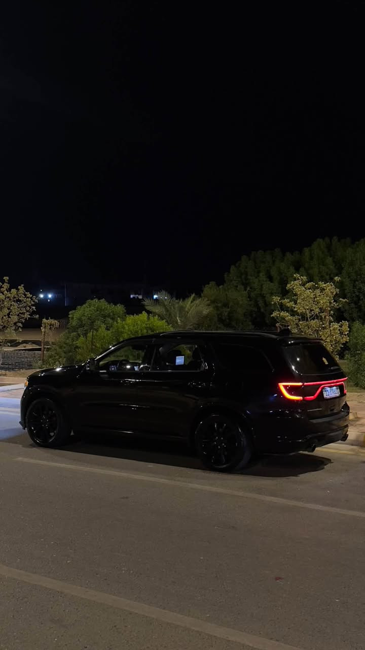 اللهم صلي على محمد وآل محمد ✨
-السلام عليكم 
دوج #دورنكو  2018 جي تي بلاس 
Dodge durango Gt plus vip 
 فول مواصفات 1/1 عدة الرادار 
المواصفات :
🟩فتحت سقف( سلايد روف)
🟩كراسي جلد
🟩جلد اسود مطرز احمر بلادي 
🟩كراسي كهرباء
🟩مري قلاب
🟩كراسي الامامية ولخلفية تدفأة
🟩كراسي الامامية (نفخ)
🟩بصمة تشغيل 
🟩يدات الابواب لمس
🟩لاقطات صوت المكالمات بلسقف 
🟩بصمات بوب 3 باب السائق باب الراكب وباب الصندوق بصمة 
🟩تشغيل عن بعد 
🟩تحكم استيرن جهتين
🟩تحكم صوت الشاشة 
🟩اوامر صوتية 
🟩نضام eco (ايكو) لتقليل صرف الوقود
🟩لدات في مكان الاكواب مع الابواب بلادي
🟩 نضام صوت ( السماعات) beats ودمام بلادي 
🟩مخرج كهرباء لتشغيل اجهزة كهربائية
🟩شاشة عطلات
🟩شاشة الدشبول اكبر حجم
🟩 2شاشات خلفية بلكشن بلادية 
🟩نضام الشاشات كاملة عربي  
🟩مخارج HDMI
🟩كامرة خلفية دوار
🟩صندوق كهرباء
🟩ويل حجم 20 بلادي GT 
🟩هوك خلفي بلادي مع مخرج  كهرباء
🟩اوتو ستارت ستوب نضام اطفاء المحرك بلازدحامات 
🟩 بريك خلفي اوتو اذا وراك احد تضرب بريك وحدها على البگ
🟩حساسات خلفية 
🟩تبريد 3 قطع ثلج 
🟩دمام صوت بلادي 
🟩مخارج شحن USB
🟩انضمة قيادة ايكو +سبورت+تراكشن 
🟩 شفتات استيرن 
🟩انضمة بور ستيرن رياضية +مريح+عادي(تتحكم بلاستيرن ثكيل ووسط وخفيف)
🟩نضام خرائط بلشاشة بلادي 
🟩 قرص CD في التجوة الامامية بلادي
🟩مخرج AWX 
🟩دفتر السيارة مال شركة موجود لبلادي
🟩دبل تچوة امامية +خلفية vip
🟩مري كهرباء
🟩مري تدفأة
🟩جام اوتو 
🟩لايت زنون بلادي عالي ناصي مع لدات بلادية وكشافات لد
🟩كرسي السائق خزن 2 وضعيات 
🟩 نضام تعتيم المري اذا اكو لايت سيارة قوي وراك ميأثر على عينك
🟩گير طيارة 8 نمر 
🟩محرك 3600
🟩لستيرن يصعد وينزل ويتقدم 
🟩كشافات ضباب
🟩دبل اكزوز 
🟩تجوات الراس الخلفية كهرباء ينزلن 
7راكب
 
اخوان السيارة حادثها سطحي بدون ايرباك ولا دواخل ولا بچم ونصبتها حلوة والف عافية عل ياخذها مامتعوبة السيارة محرك وكير زبد نعومة ونشاط رقم بغداد باسمي وسعرها 235  
*********** متوفر واتساب
