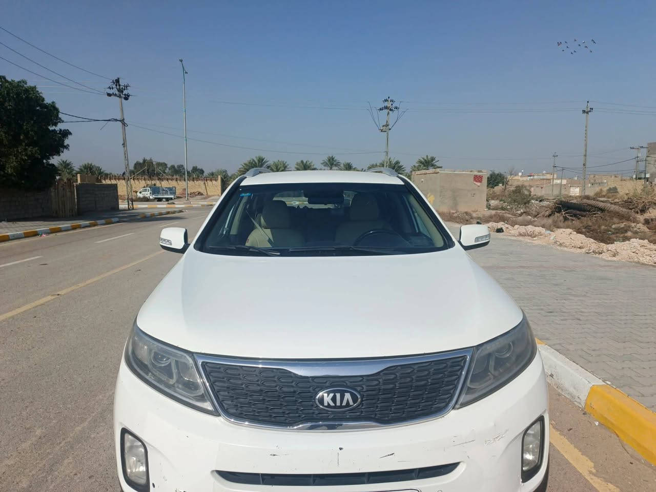 السلام عليكم سورنتو خليجي ١٥ بسمي سنويه جديده رقم بغداد فول عده البنوراما ساره داخله هزه جديده يعني ما بيها أي نقص فقط باب السايق مبدل بدون أضرار داخليه امراوس بسبورتج ١١ ١٢ أو غير سياره حسب القناعه محتاج فرق للاستفسار اتصل /***********
