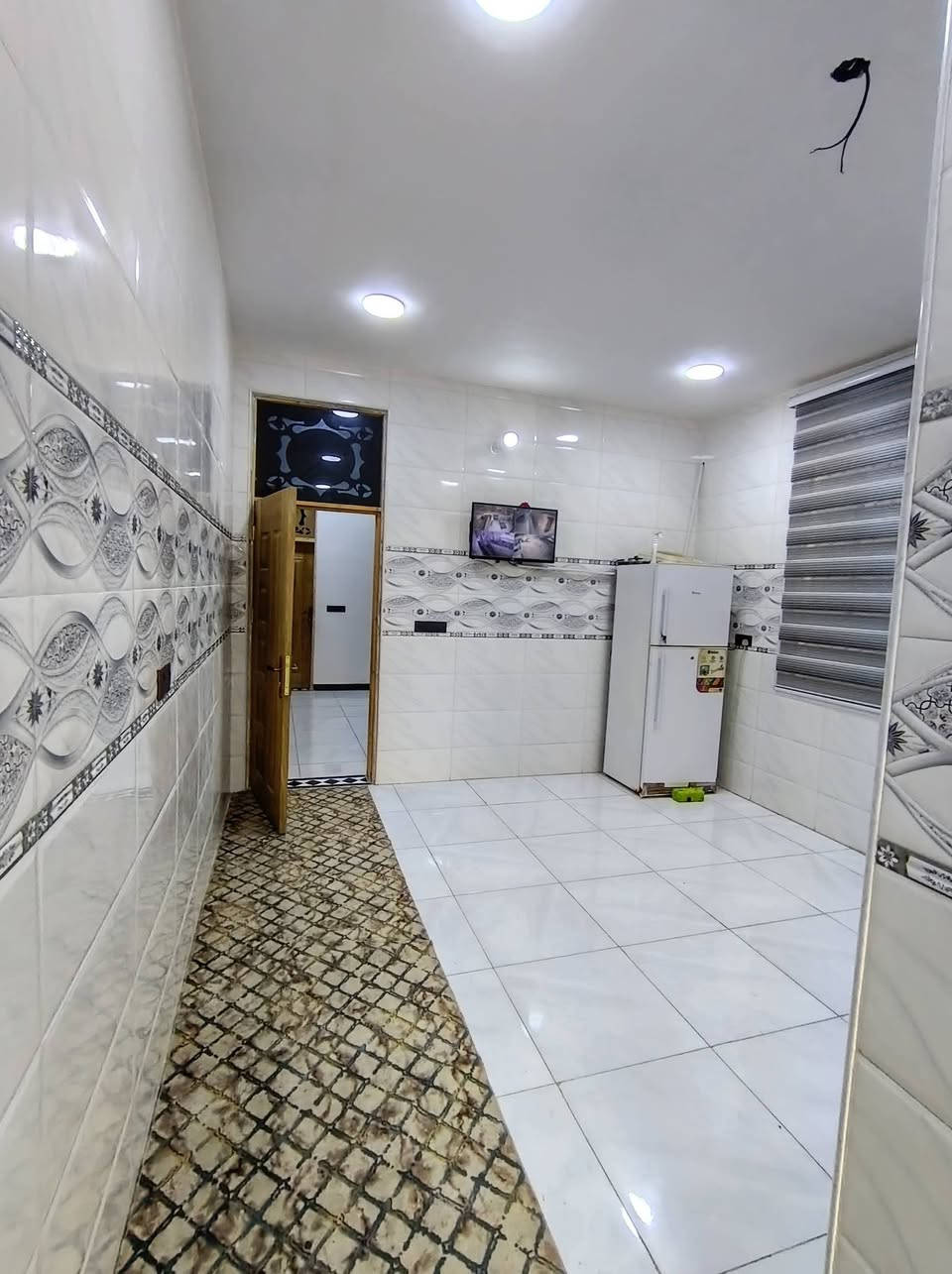 سلام عليكم بيت للبيع مساحه 250 سند 25 بيت كدامك تفاصيله عنوان حله بابل قريته برنون قرب سيطره لاثار حي المرتضى ***********
