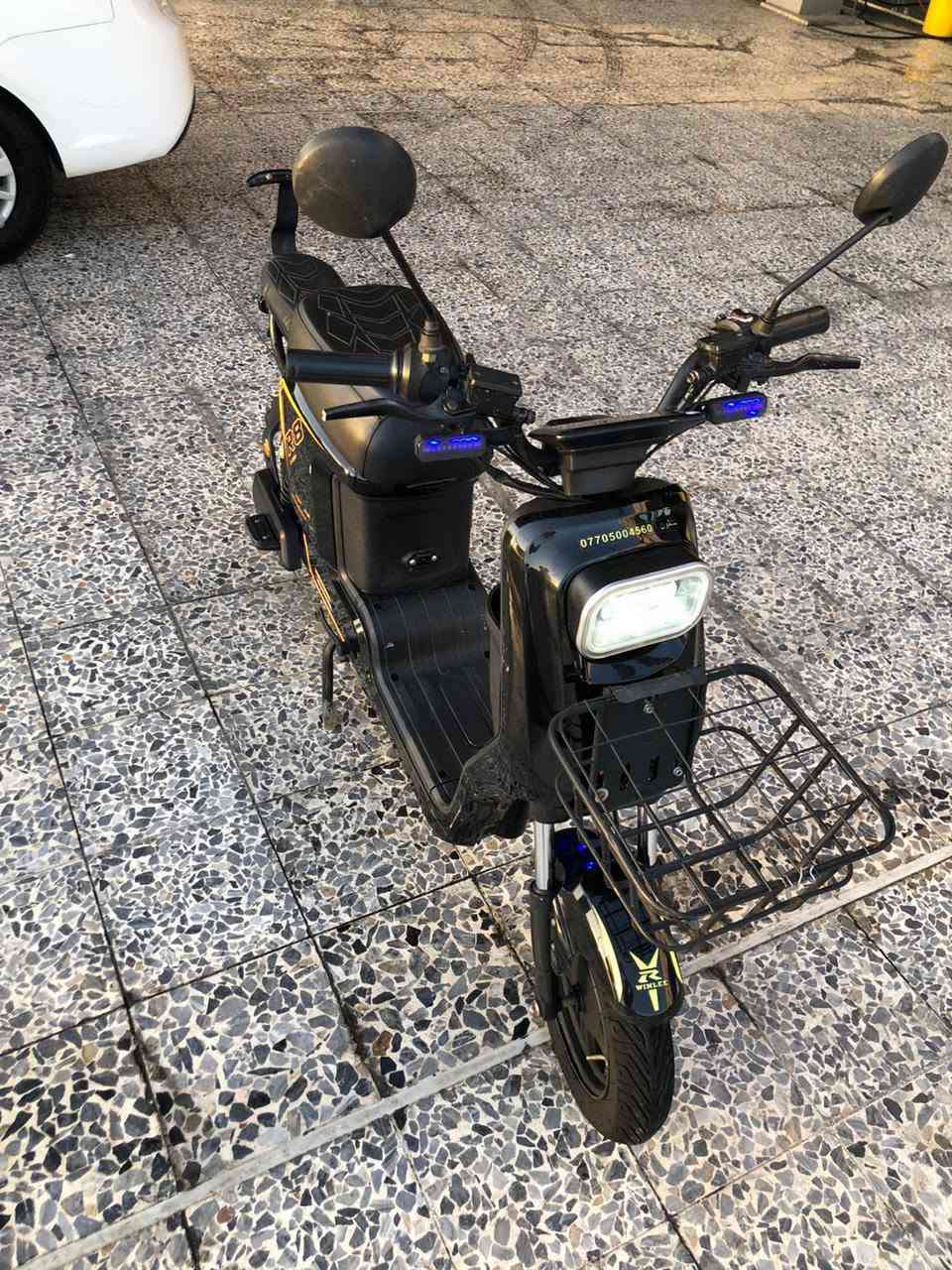 المواصفات
عدد البطاريه .. 5 كبير 
نوعية البطاريه .. ويلي
شحن البطاريه .. يقطع 45 km
سرعه الوهميه .. 99
سرعه الحقيقيه .. 60
مع ذلك
سماعه بلوثوث
منفذ شحن 
لايت زينون
اشاره دبلل 
اشاره مربع
هورن عالي
خاصية البك
سعر 420 
للتواصل ***********
