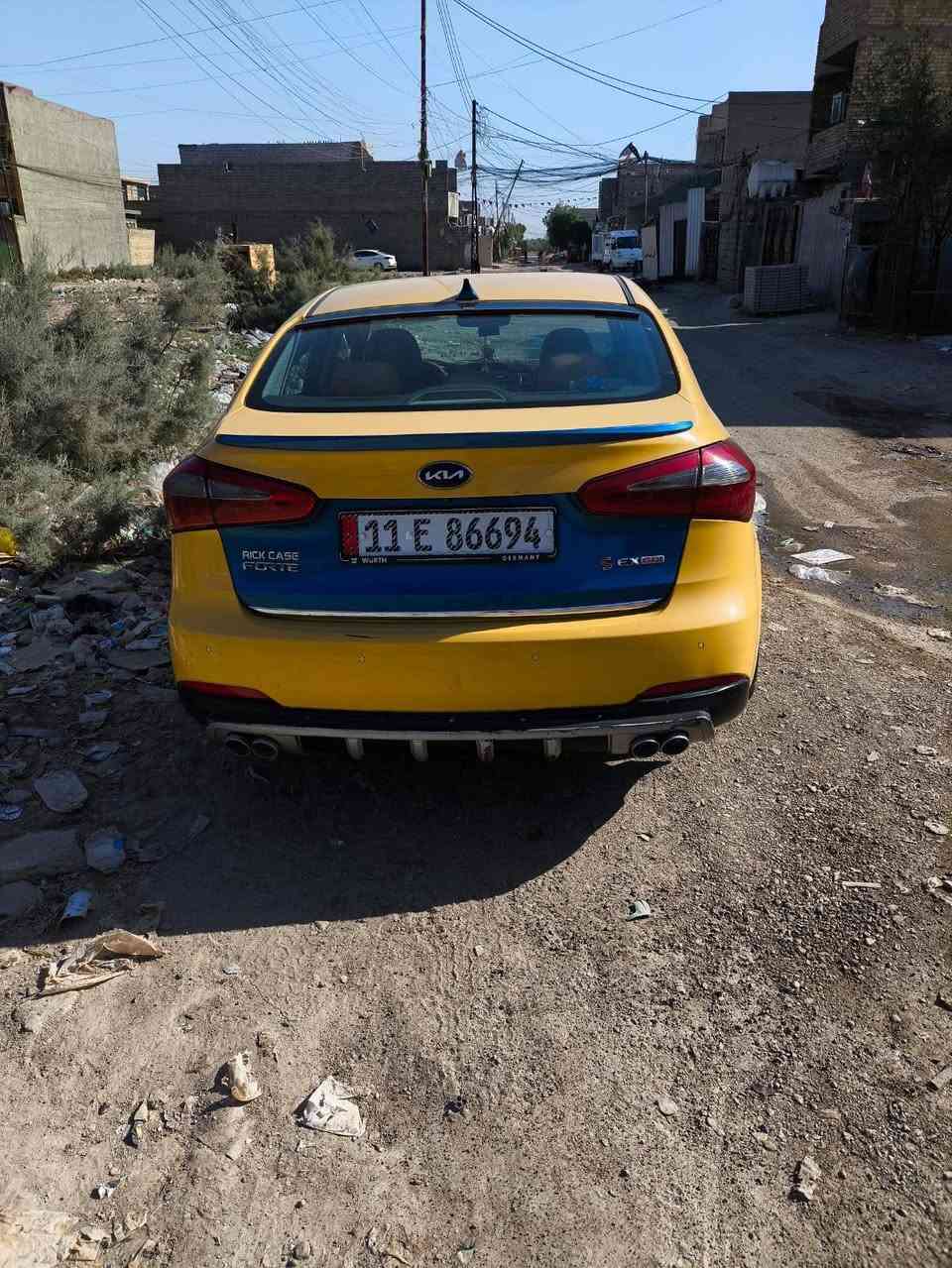 سلام عليكم
سياره فورتي موديل 14 بسمي
فول 1/1 مكاني بغداد 
***********
