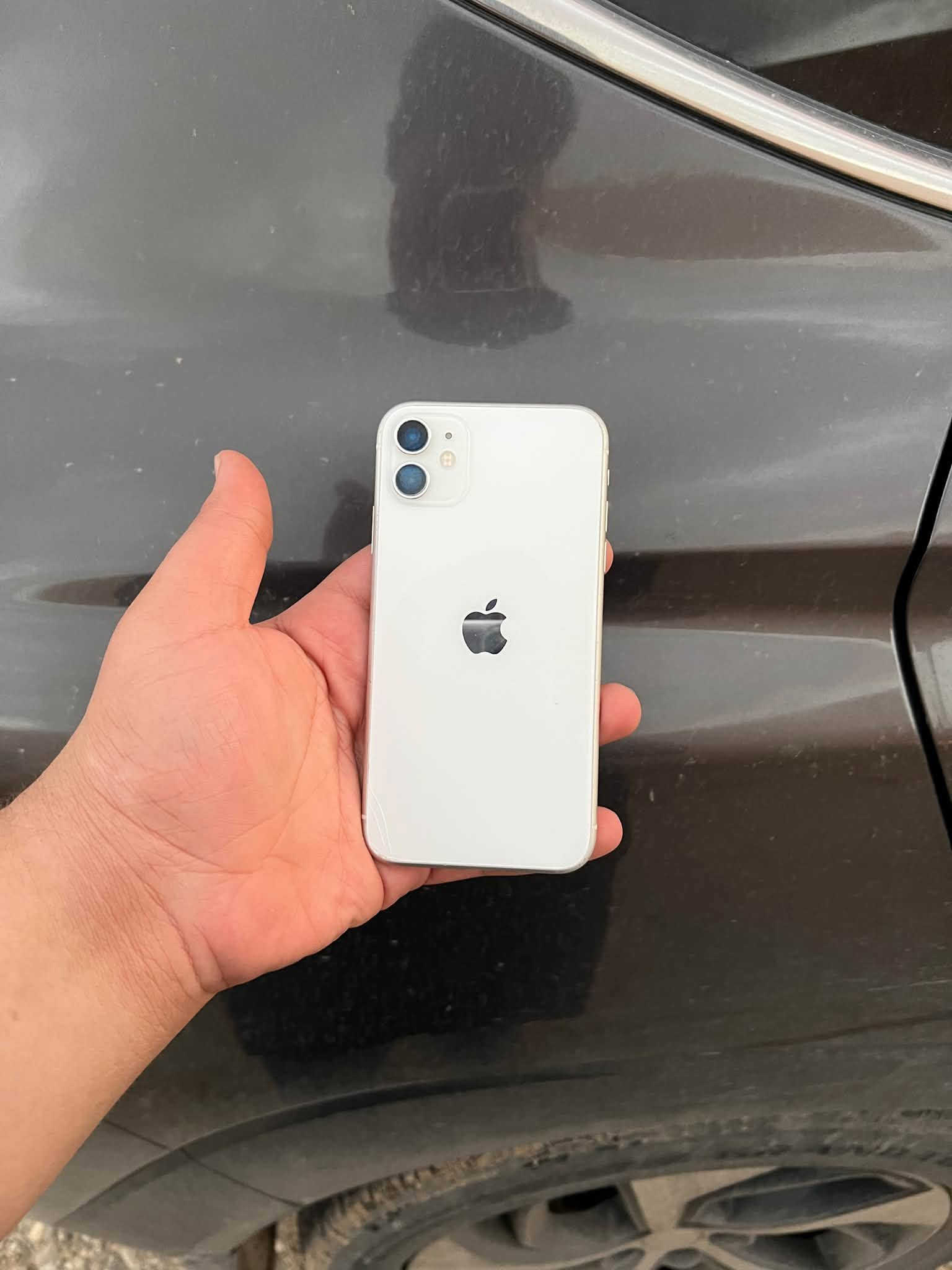 سلام عليكم 
iPhone 11عادي
ذاكرة128
بطارية82
لون ابيض 
كلشي مامبدل
جهاز بلادي كلو مامفتوح
فيس إيدي شغال 
تك سيم 
سعر 260وبي مجال بسيط 
استفسار اكثر اتصل 
***********اتصال 
*********** واتساب 
مكاني موصل أيسر
