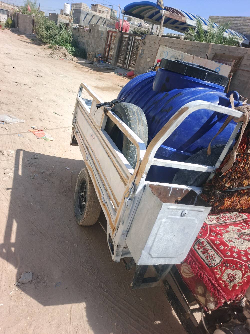 السلام عليكم ستوته جمره كلك 
مكفوله من كلشي مقدم كله جديد شوفت عينك 
سعرها 500 وبيها مجال قليل 
جماعة ل 400 ما ابيع لا تضيع وقتك وياي 
مكاني نجف