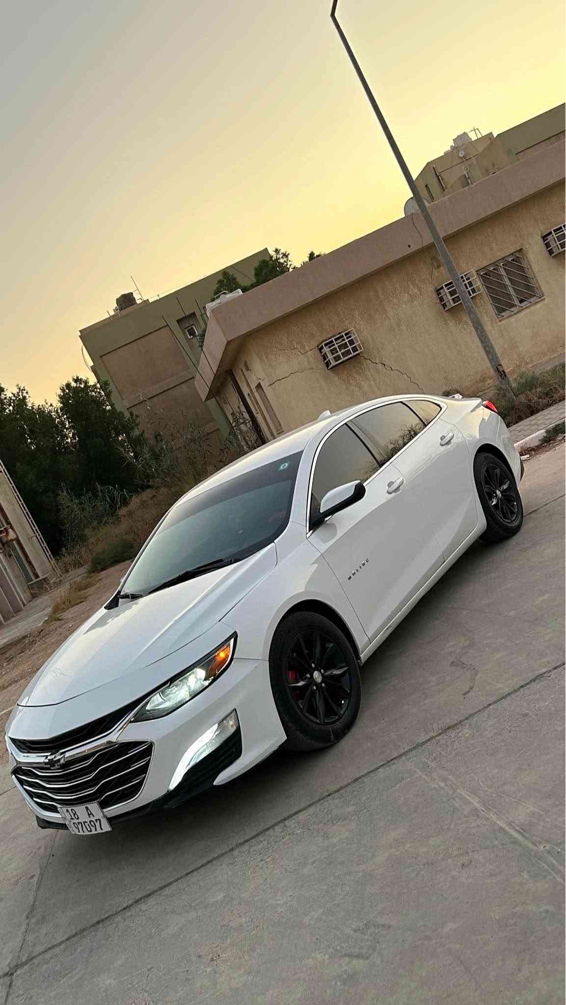 ماليبو 2020 للبيع او المراوس 
Lt 1500 تيربو 🚀🚀
السيارة فول عدا الفتحة 
سيارة جاهزه من كلشي جديدة كلش ونظيفه ورقم مميز تحويل مباشر 
حادثها شبر بلبنيد يعني قطعه وحده 
للبيع او مرواس ماكو مشكلة 
مكانها نجف *********** النجف, العراق
