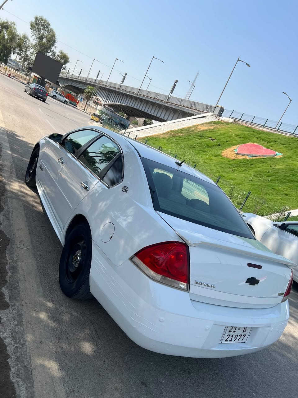 للبيع انبالا ١٠ 
كلين بدون صبغ بدون حادث 
صدر جديد 
باتري جديد 
تخم تاير جديد
منضومه تبريد جديده تريد ثلج 
تشغيل عن بعد شغال حته جيك طافي 
سياره ترايه للبصره رقم سيمانيه بسمي 
عنوان ديالى بعقوبه 
رقم هاتف ***********
السعر ٩٣ وبيه مجال تعال شوف وتدلل
